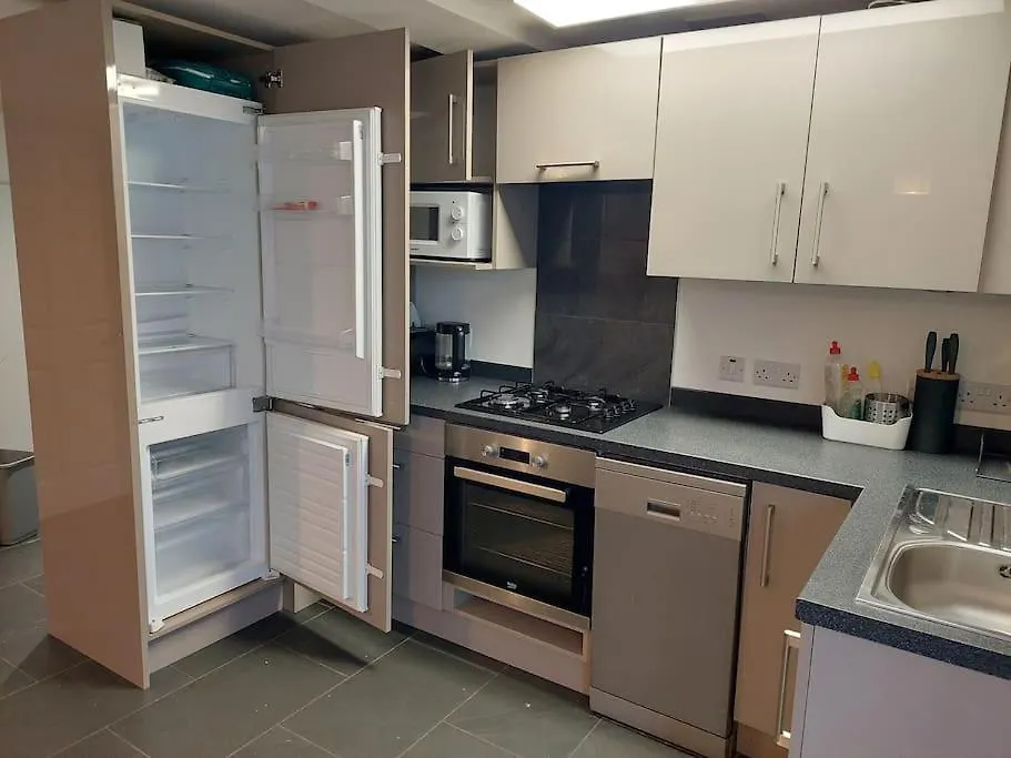 Flat 1 Cosy And Comfortable In Chester 0*,  United Kingdom